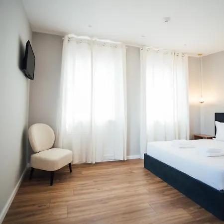 Lightpoint Hostal